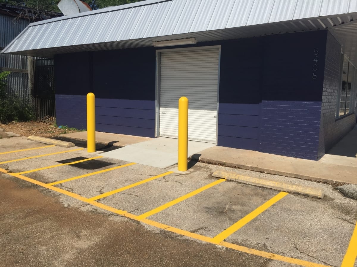 commercial laundry exterior loading door – after commercial laundry exterior entry door blue masonry.JPG